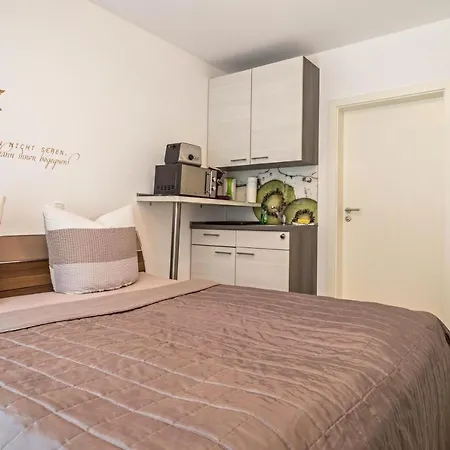 Mit Kaffeekueche Fuer Zwei * מיירסבורג